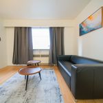 Appartement de 538 m² avec 1 chambre(s) en location à Vancouver