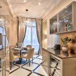 Appartement de 70 m² avec 1 chambre(s) en location à Champs-Elysées, Madeleine, Triangle d’or