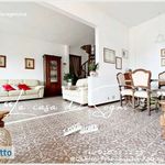 Rent 6 bedroom apartment of 147 m² in Genova