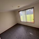 Rent 4 bedroom house in Sale