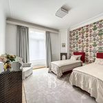 Rent 4 bedroom apartment of 284 m² in Ixelles