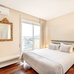 Rent 2 bedroom apartment of 44 m² in Porto