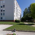 Appartement de 81 m² avec 4 chambre(s) en location à Brazey-en-Plaine