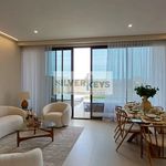 Rent 4 bedroom house of 246 m² in Dubai