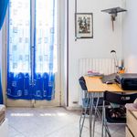 Rent a room of 60 m² in Rho