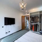 Alquilo 3 dormitorio apartamento de 100 m² en Badalona