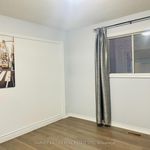 Rent 3 bedroom apartment of 68 m² in Toronto