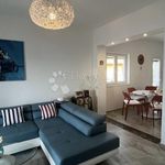 Rent 4 bedroom apartment of 150 m² in Sveti Juraj