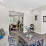 Rent 4 bedroom apartment of 237 m² in Windsor