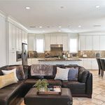 Rent 3 bedroom apartment of 174 m² in Irvine
