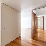 Rent 3 bedroom apartment of 152 m² in Lisboa