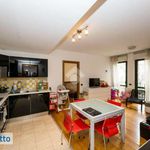 Affitto 2 camera appartamento di 63 m² in Milan