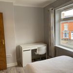 Rent 3 bedroom house in Worcester