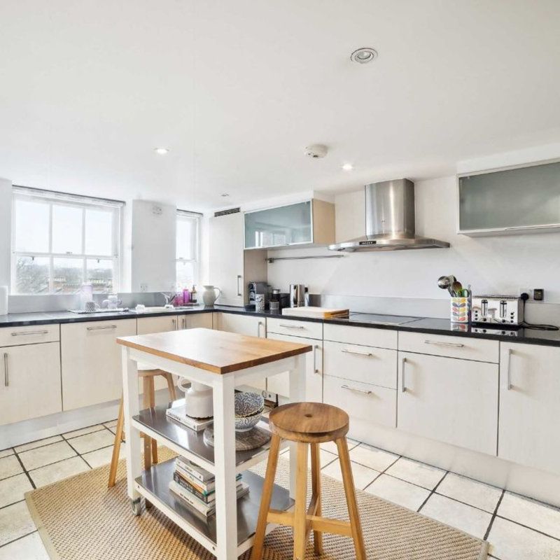 apartment for rent in Victorian Heights Thackeray Road, SW8 Nine Elms