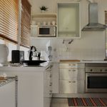 Rent 5 bedroom house of 200 m² in Vale Navio