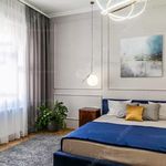 Rent 3 bedroom apartment of 102 m² in Budapest
