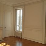 Appartement de 233 m² avec 6 chambre(s) en location à Lyon