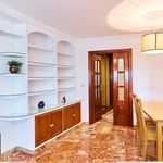 Rent 4 bedroom apartment in Alhambra