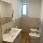 Rent 2 bedroom apartment of 65 m² in Triest