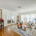 Rent 4 bedroom apartment of 267 m² in Houston