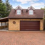 Rent 7 bedroom house in Staines