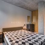 Rent 3 bedroom apartment of 93 m² in Kraków