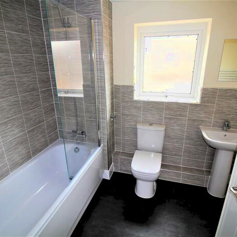 1 Bedroom Flat To Rent In Dombey House, CV21 Alderman's Green