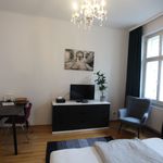 Miete 2 Schlafzimmer wohnung von 30 m² in Wien