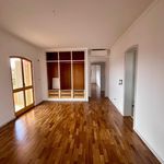 Rent 3 bedroom apartment of 126 m² in Estoril