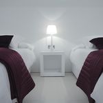 Rent 4 bedroom house of 540 m² in Altea