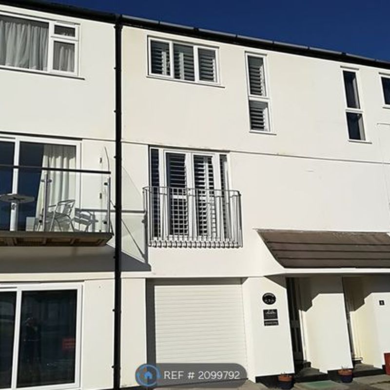 Terraced house to rent in Kingsley Terrace, Redruth TR16 Portreath