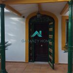 Rent 4 bedroom house of 350 m² in Mijas