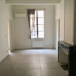 Rent 3 bedroom apartment of 77 m² in Aix-en-Provence