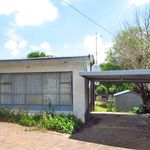 Rent 4 bedroom house of 1733 m² in Johannesburg