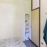 Rent a room of 148 m² in Milan