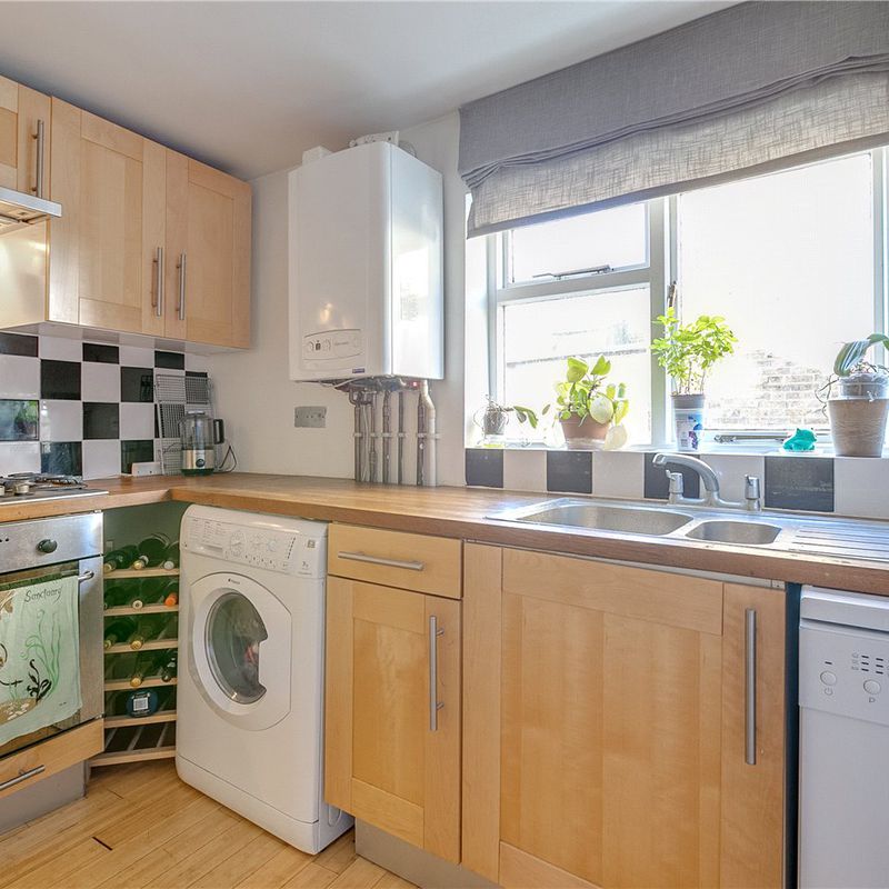 apartment for rent at Fulham Road, London, SW6, England