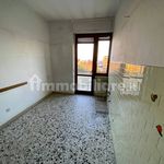 Affitto 2 camera appartamento di 80 m² in Casale Monferrato