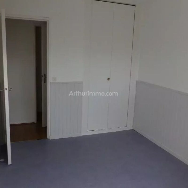 Louer appartement de 2 pièces 53 m² 812 € à Champs-sur-Marne (77420) : une annonce Arthurimmo.com