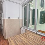 Rent 7 bedroom apartment of 93 m² in Genova