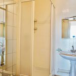 Rent 3 bedroom apartment of 133 m² in Versailles