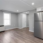 Rent 1 bedroom apartment of 532 m² in Westport