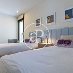 Alquilo 2 dormitorio apartamento de 142 m² en Madrid