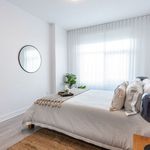 Rent 3 bedroom apartment in Laval