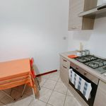 Affitto 2 camera appartamento di 72 m² in Novara