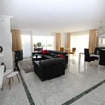 Rent 4 bedroom house of 190 m² in Puerto Banús