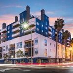 Rent 1 bedroom apartment of 67 m² in Long Beach