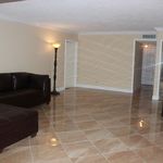 Rent 3 bedroom apartment of 1720 m² in Boca Raton