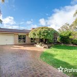 Rent 5 bedroom house of 727 m² in Perth