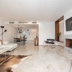 Alquilo 3 dormitorio apartamento de 170 m² en Marbella