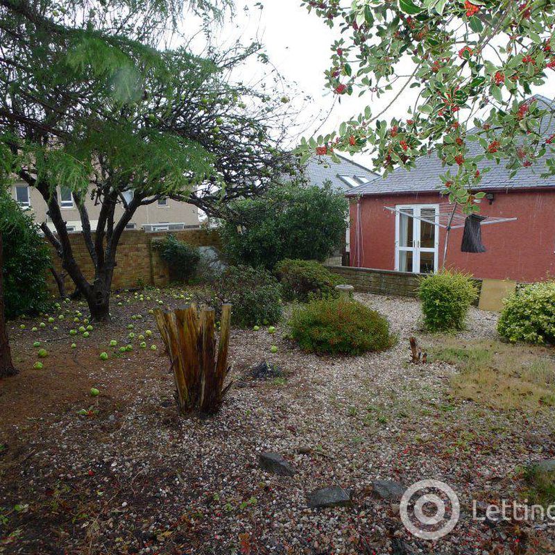 2 Bedroom Bungalow to Rent at Fife, St-Andrews, England Bath